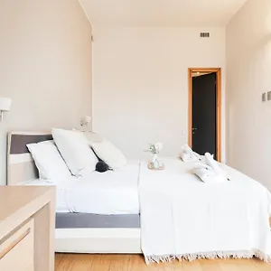 https://wonderful-brera-apartment.it-lombardy.com