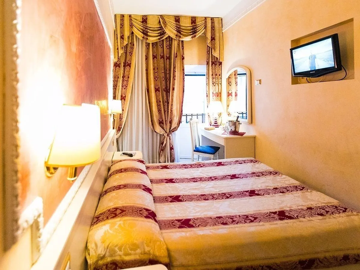 Hotel Erdarelli Roma