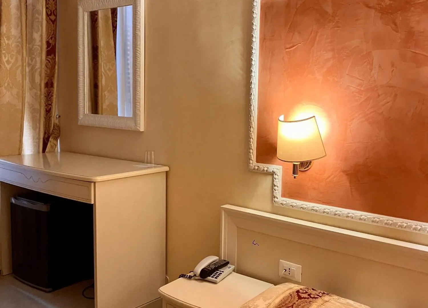 Hotel Erdarelli Rome